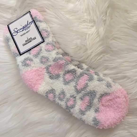 $3 Pink snow leopard socks soft fluffy gray white - Picture 5 of 7